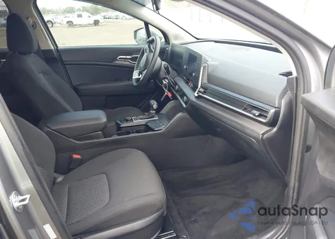 2024 Kia Sportage Lx z USA, uszkodzony, nr VIN KNDPUCDF0R7237790